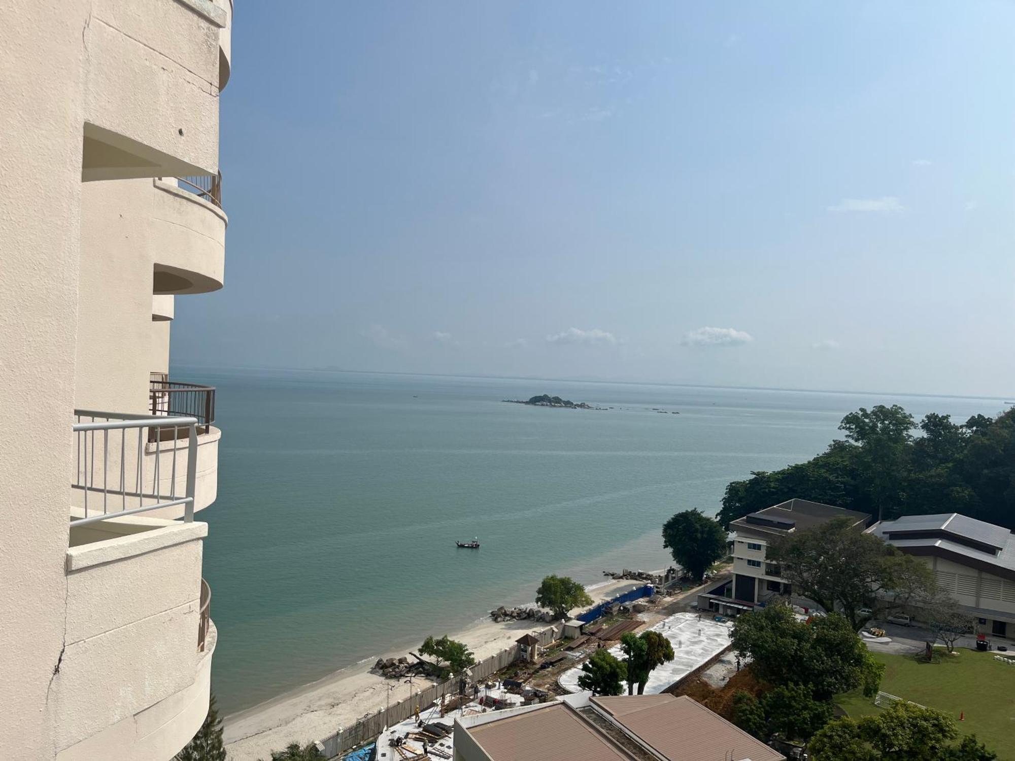 Paradise By The Sea In Penang By Veron At Rainbow Paradise Tanjung Bungah  Εξωτερικό φωτογραφία