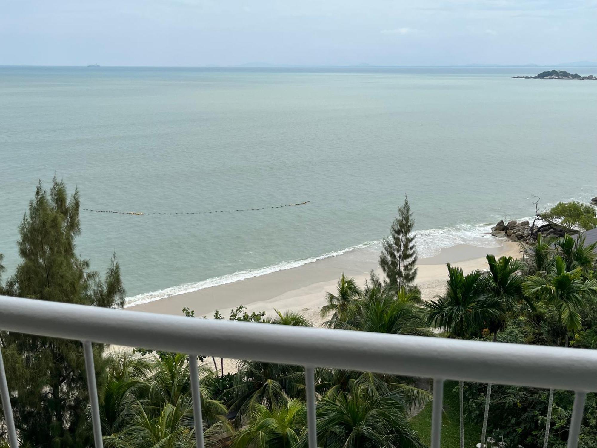 Paradise By The Sea In Penang By Veron At Rainbow Paradise Tanjung Bungah  Εξωτερικό φωτογραφία
